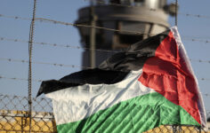 Batı, İsrail hapishanelerinde mahsur kalan Filistinlilerin kaderini görmezden geliyor – RT World News
