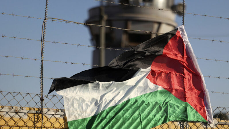 Batı, İsrail hapishanelerinde mahsur kalan Filistinlilerin kaderini görmezden geliyor – RT World News