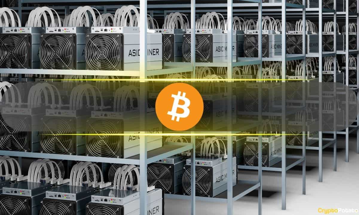 Bitcoin Madenci Hisseleri Halving Öncesinde Düştü, Madenciler Hala İyimser