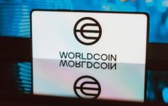 Worldcoin Arjantin’de Kanun İhlallerinden Dolayı 1,2 Milyon Dolar Para Cezasıyla Karşı Karşıya;  WLD’nin Fiyatı Tepki Veriyor