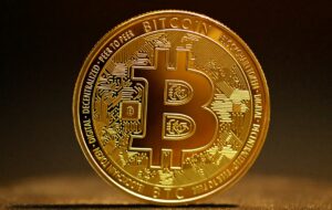 Bitcoin ETF’lerinin Sorunu Var mı?  Peter Schiff, Alıcılardan Gelen Kurtarma Paketleri Konusunda Uyardı