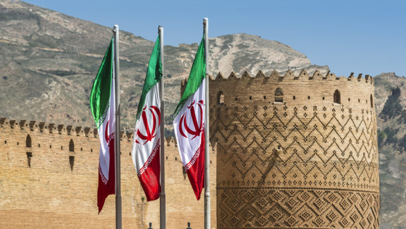 İsrail İran’ı cezbetmeye çalıştı.  İşte bu yüzden başarısız oldu — RT World News